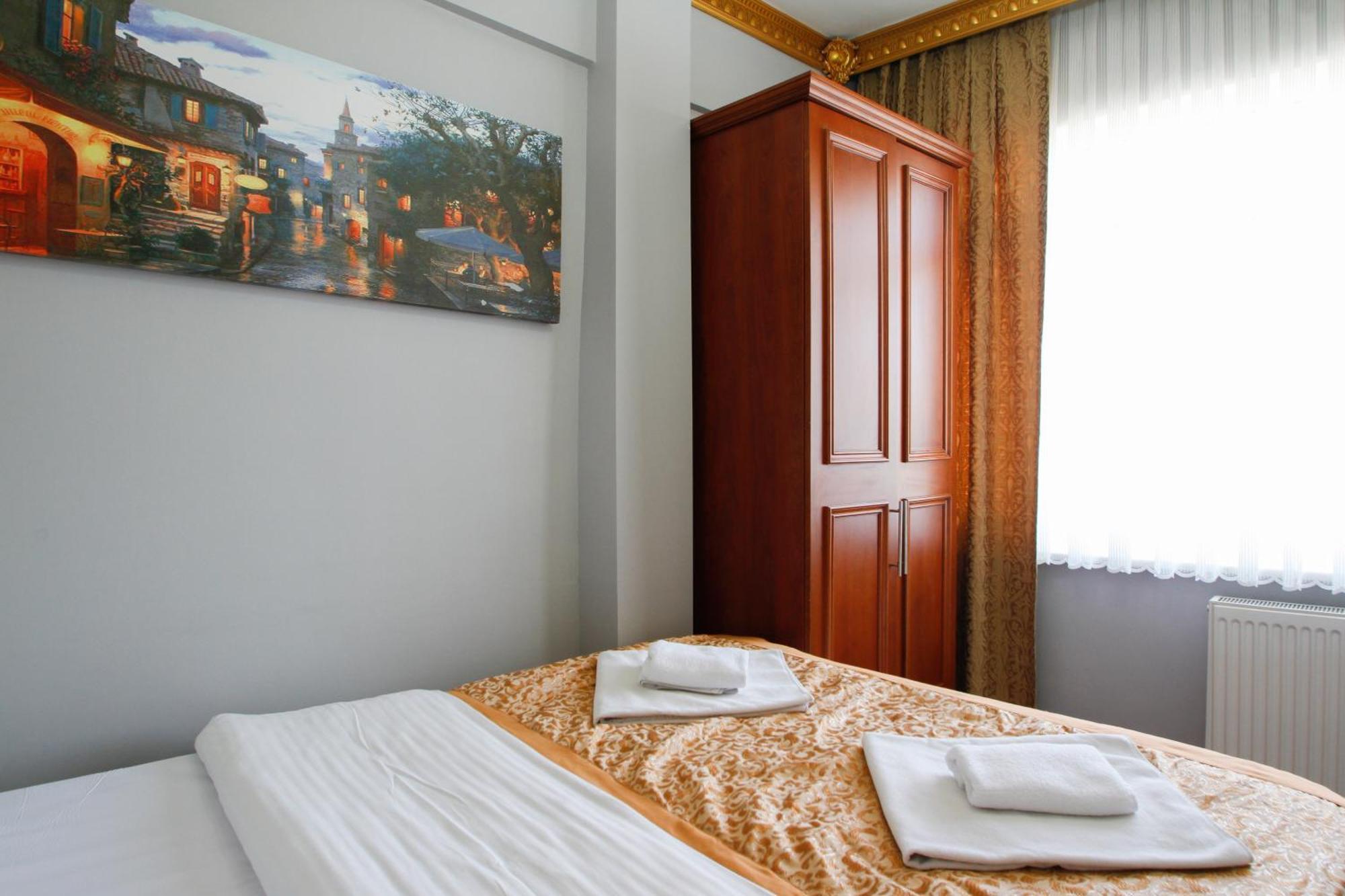Californiacityhotel Hotel Istanboel