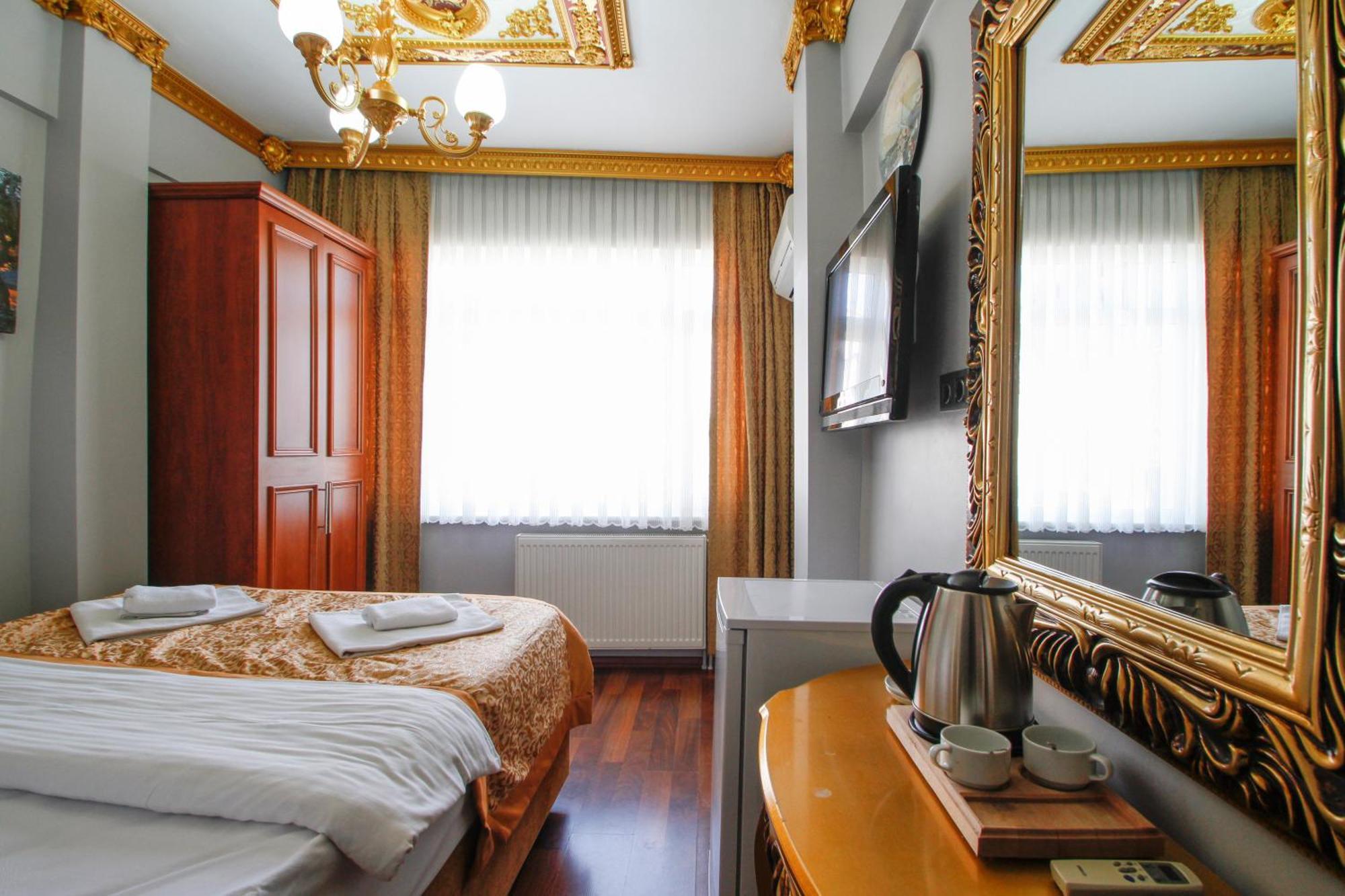 Californiacityhotel Hotel Istanboel