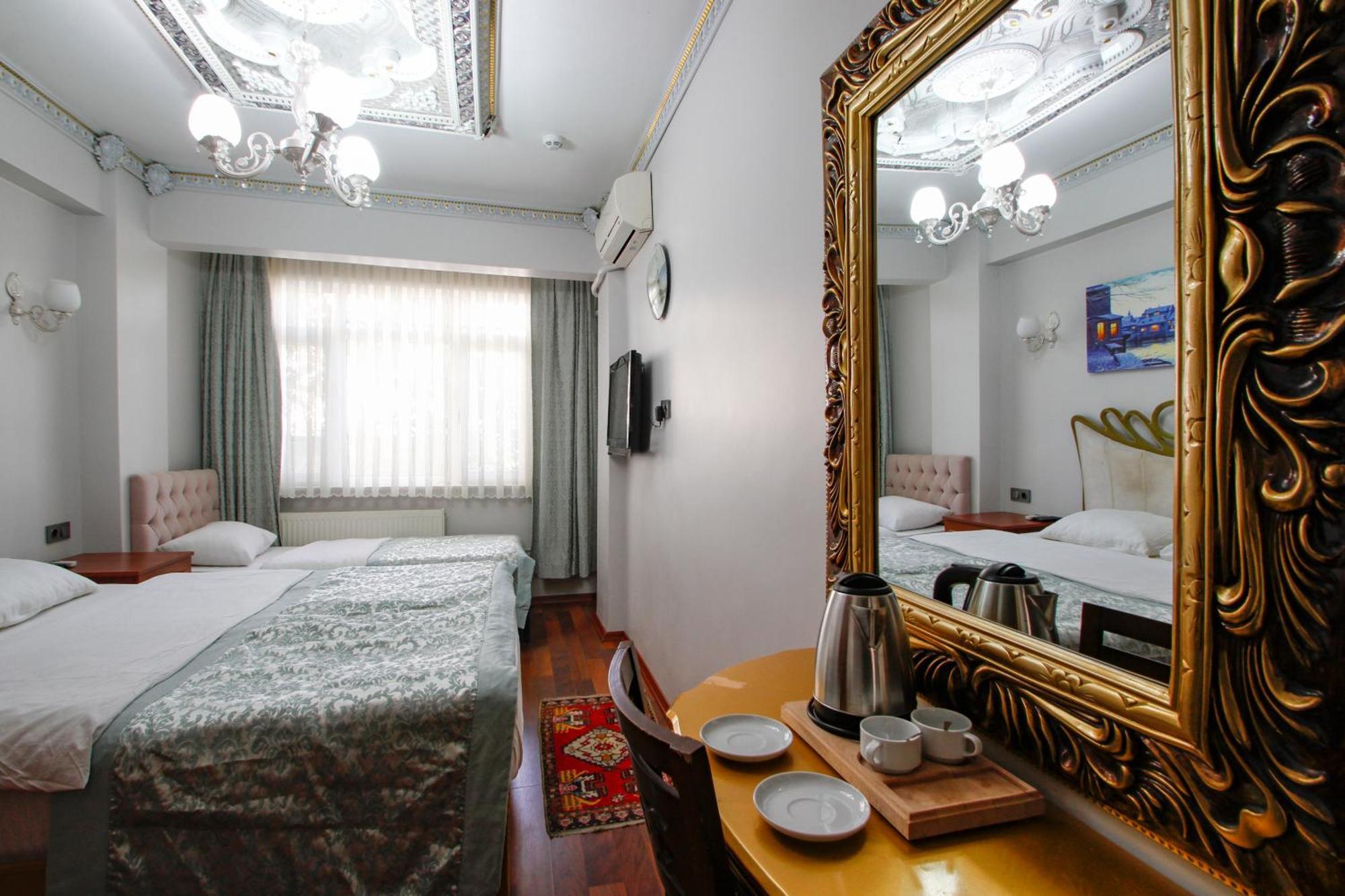 Hotel Californiacityhotel Istanboel